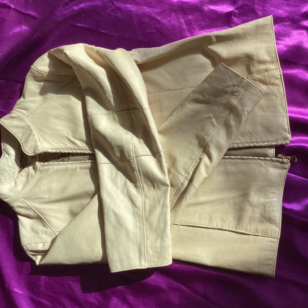 Wilsons Leather Jacket - Picture 6 of 8